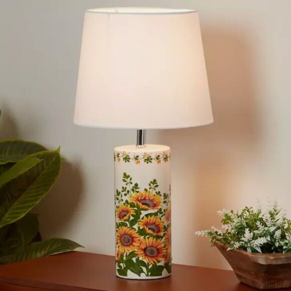 Sunflowers Lamp - Picture 3 of 5